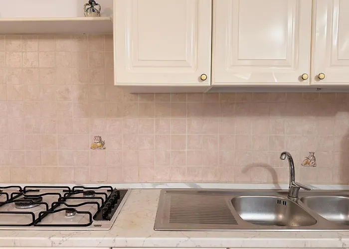 Flora Gallipoli Vila *