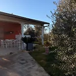 فيلة Flora Gallipoli